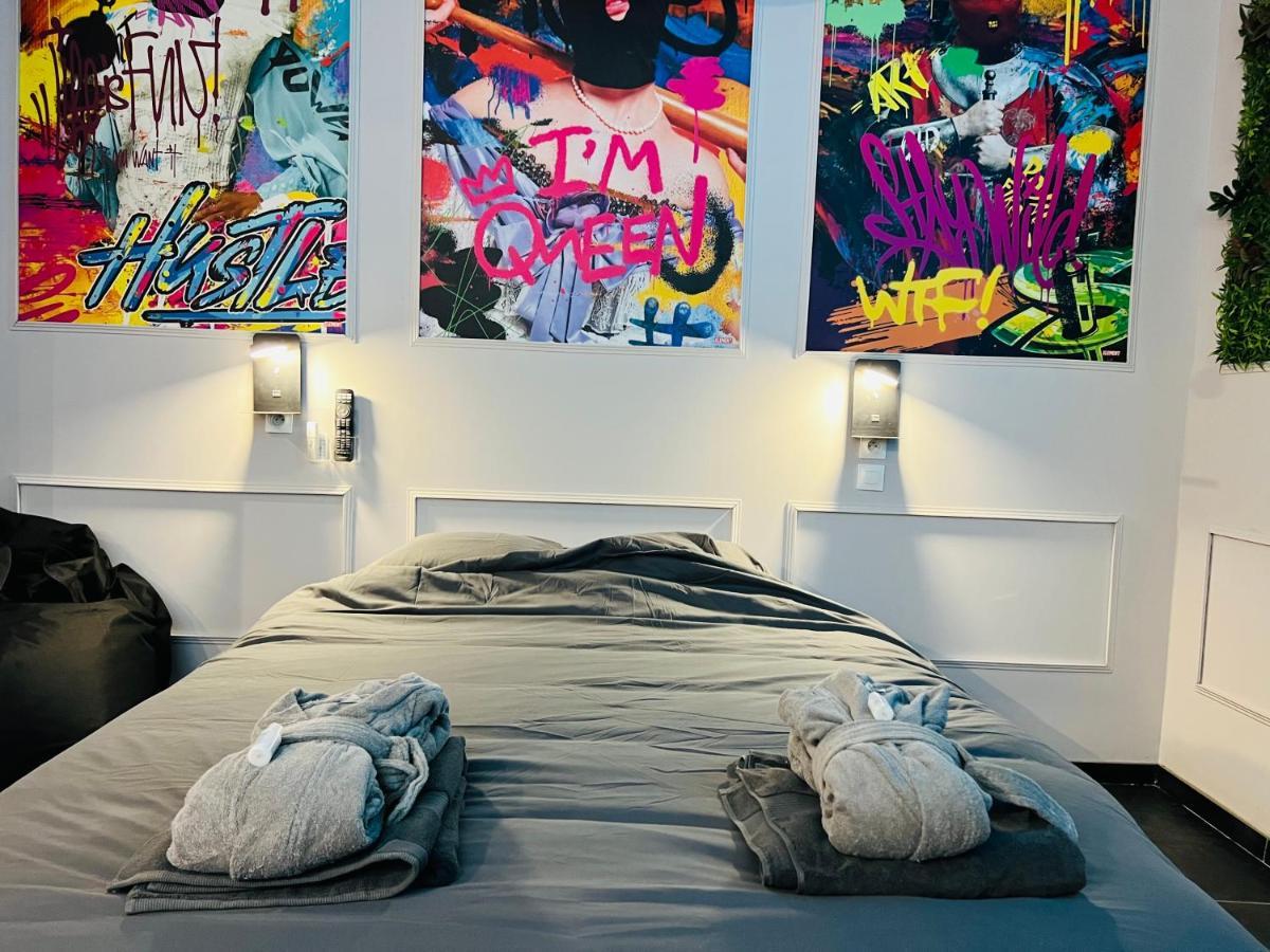 Capsule Street Art - Sauna- Jacuzzi - Playstation 5 - Billard - Netflix - Home Cinema - Terrasse Douai Esterno foto